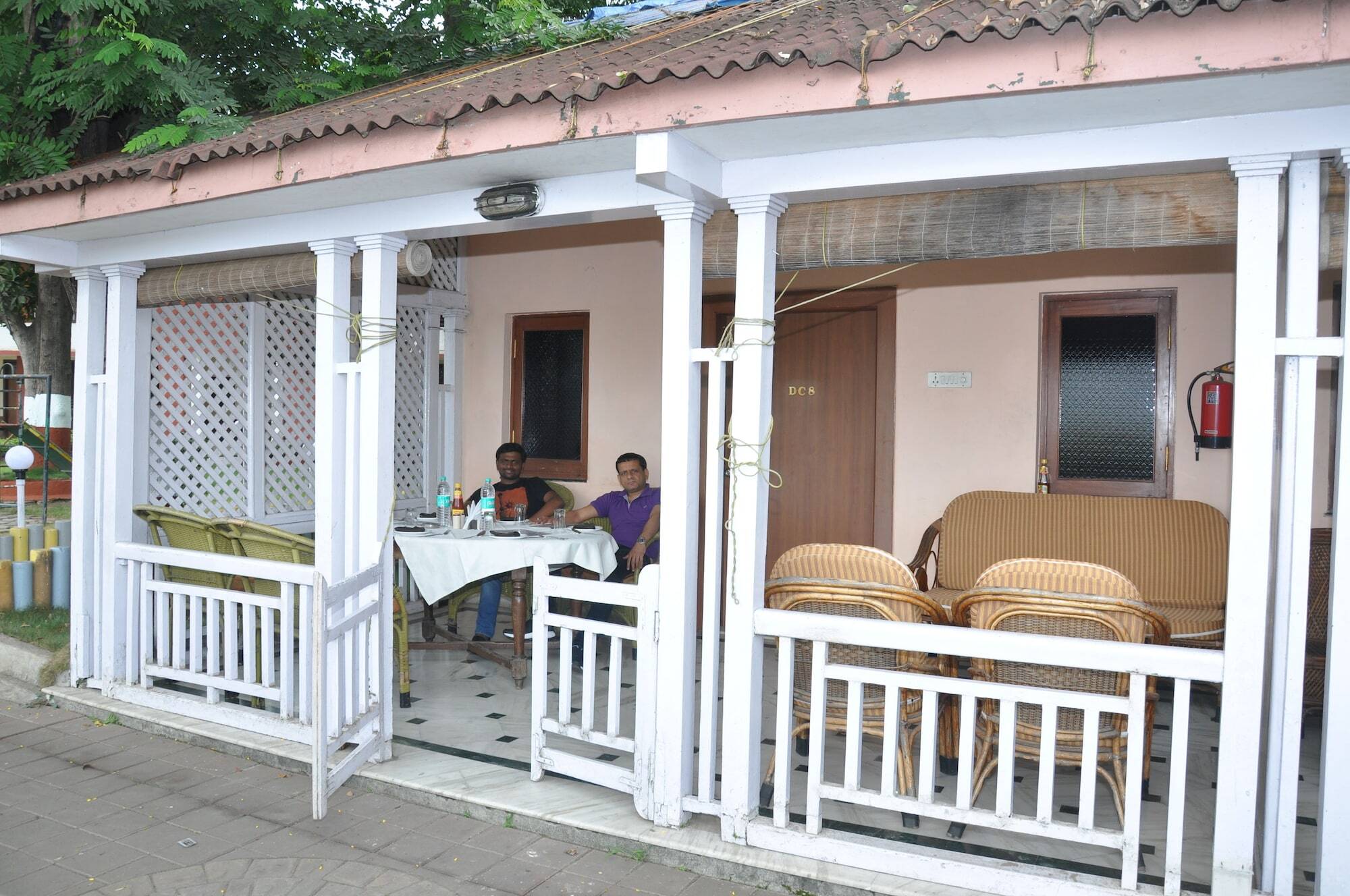 Hotel Turf Club House Pune Exterior foto